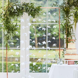 Amscan_OO Decorations - Backdrop & Scene Setters Botanical Wedding Backdrop White Origami Flowers String Decoration 1.8m Each